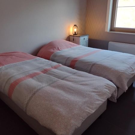 Hasbania Vakantiewoning Gingelom Luaran gambar