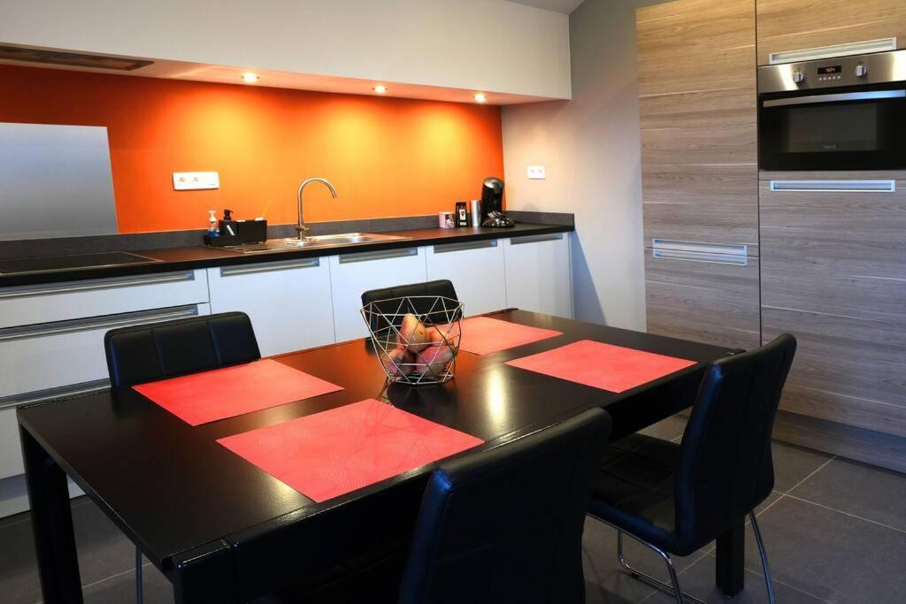 Hasbania Vakantiewoning Gingelom Luaran gambar